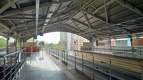 Dadar East Monorail Station