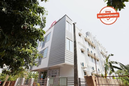 Super OYO Collection O 75307 Hotel Bhinna Sakala