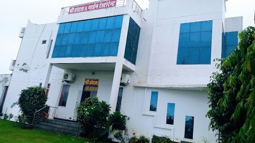 Shree Hotel