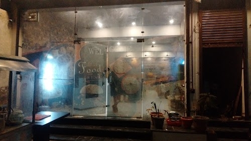 Mizaz Eat & Treat Restaurant