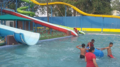 S.D.M.N. School