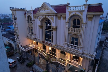 RUBY PALACE
