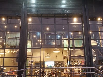 Royal Enfield Showroom - Chawla Riders