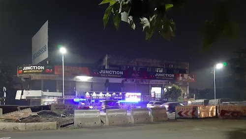 Junction Bar & Restaurant