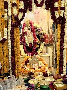 Shanichar ji ka thaan Mandir