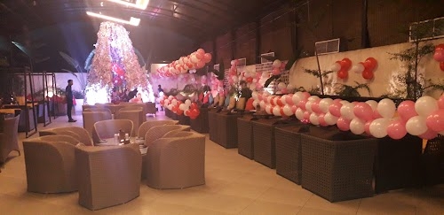 Level 3 Restaurant