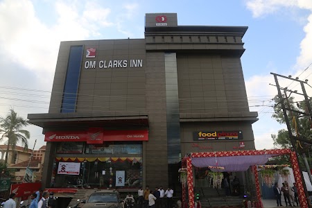 Om Clarks Inn