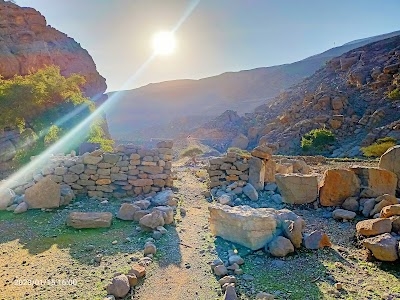 Parking for Hidden Oasis Trek
