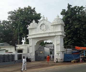 Manomohini Dham Campus
