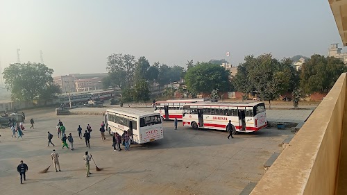 Bus Stand, Bhuna