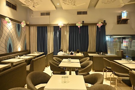 Punkh Restaurant (Pure Veg)