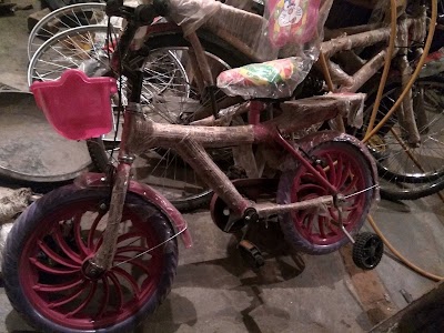 om cycle store toonga