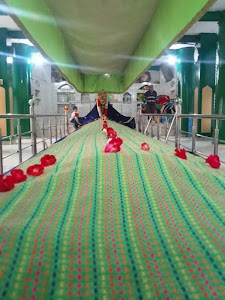 Delhi Wazirabad Dargah Hazrat nogaj per qadri