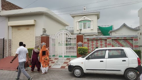 Namdhari White House