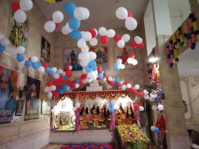 Karoli Baba Mandir