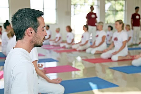 Arhanta - Yoga Teacher Training Ashram India