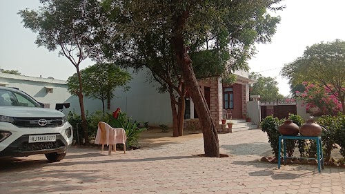 THANEDAR HAWA SINGH