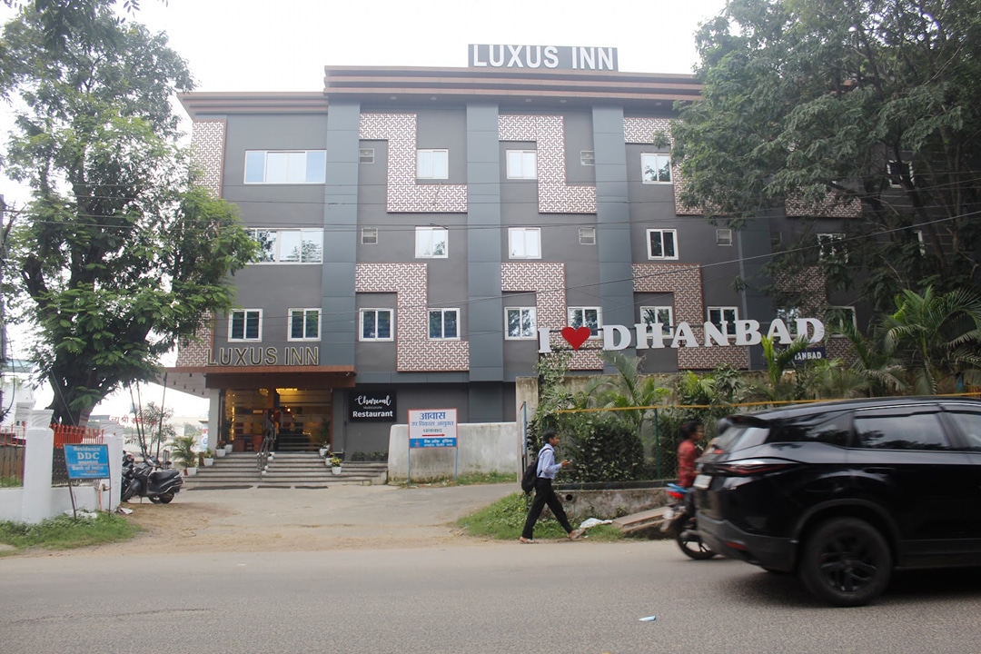 LUXUS INN