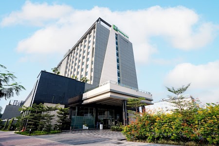 Holiday Inn Lucknow Airport
