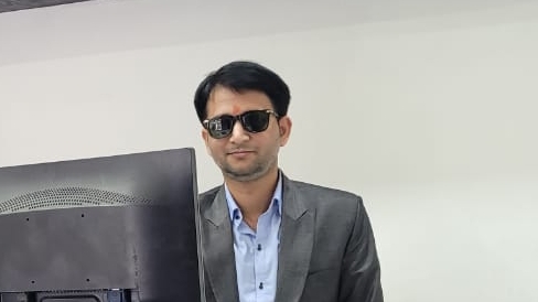 Advocate Vikash Mishra
