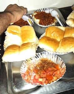 Mohd Nasir Cooper Wala Pav Bhaji & Bhurji Centre.