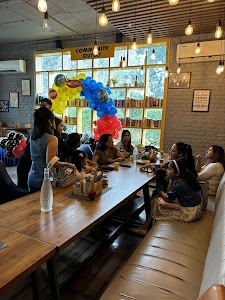 Cafe Commune