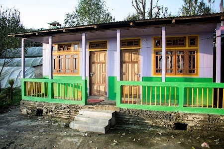 Chatakpur Humro Home Norbu Homestay