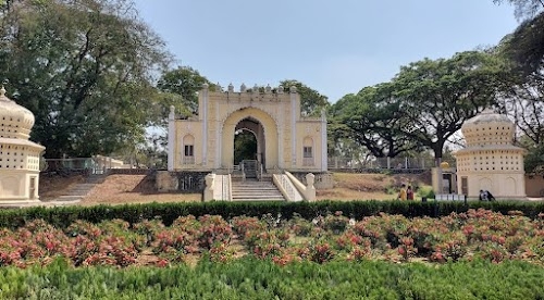 Daria Daulat Bagh