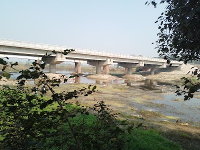Gomti Bridge