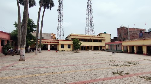 Shermari High School, Pirpainti