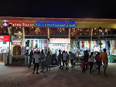 Ratna Sagar Family Restaurant & Bar (Calangute)