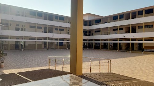 Shri Mahavir English Medium School