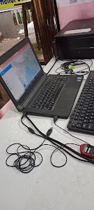 Punya cyber cafe csc