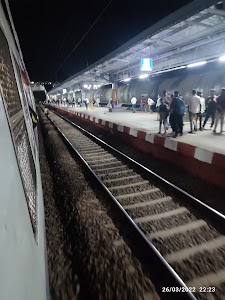 Khadavli Railway Station