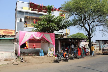 Shubham kirana &janral store