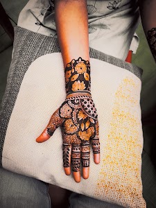 Karan mehandi arts