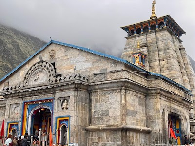 Khanduri Tour And Travels