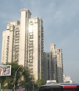 Hamilton Court