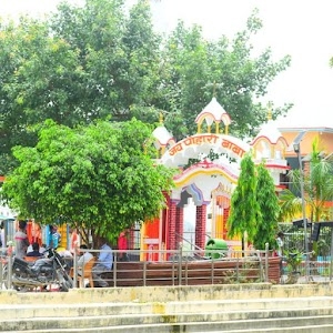 Jai Pauhari Baba Gate
