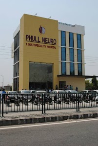 Dr. Puneet Phull