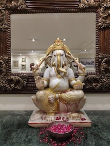 Qutub Residency Hotel