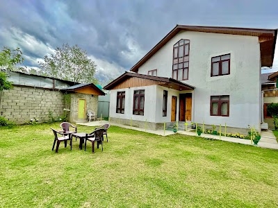 Vanda cottage