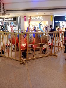 Seasons Mall