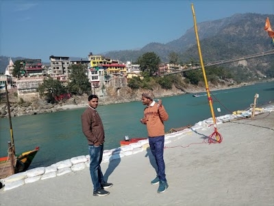 Ayari