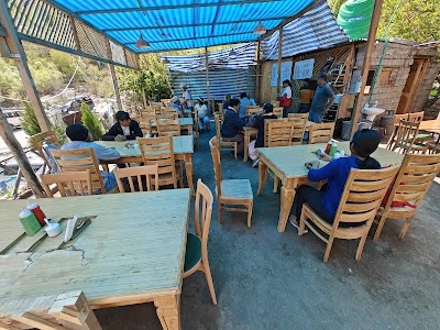 Wooden Bridge Cafe