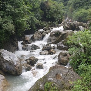 Shikhar Fall
