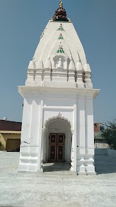 parachin Shiv Mandir