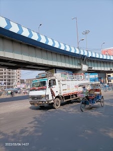 Dunlop Bus Stand
