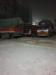 Lucknow Ghaziabad Goods Carrier