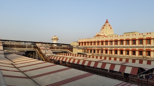 Varanasi Cantt Bus Stand